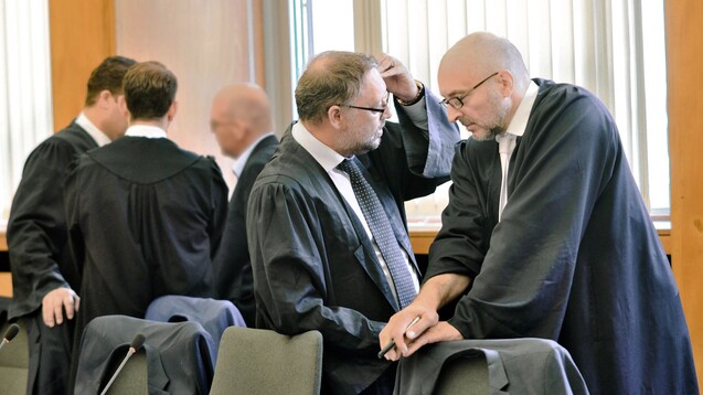 Zwölf Jahre Haft Für Peter S.: Zyto-Prozess Geht In Revision Zum ...